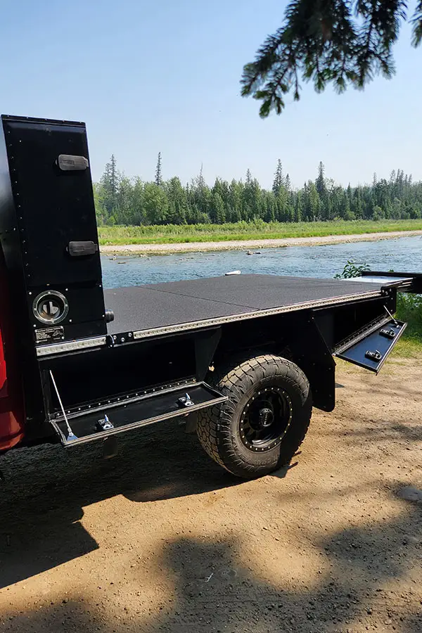 Aluma Tray 8’ full truck installation