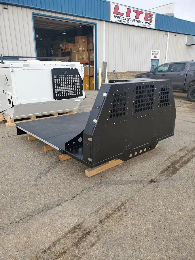 Aluma Tray 9 HD expedition build side profile